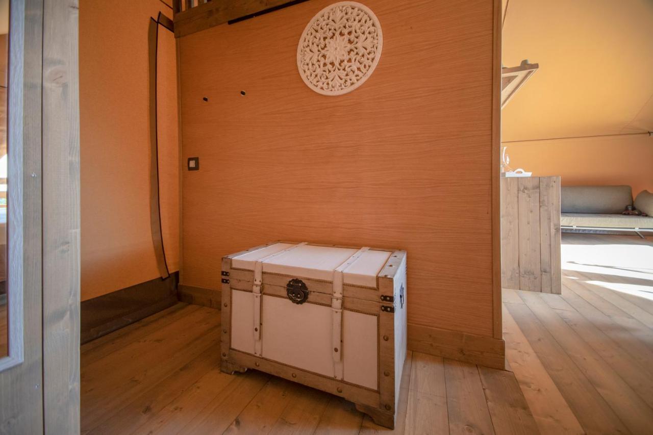 Glamping Debbiare Hotel Riparbella Kültér fotó
