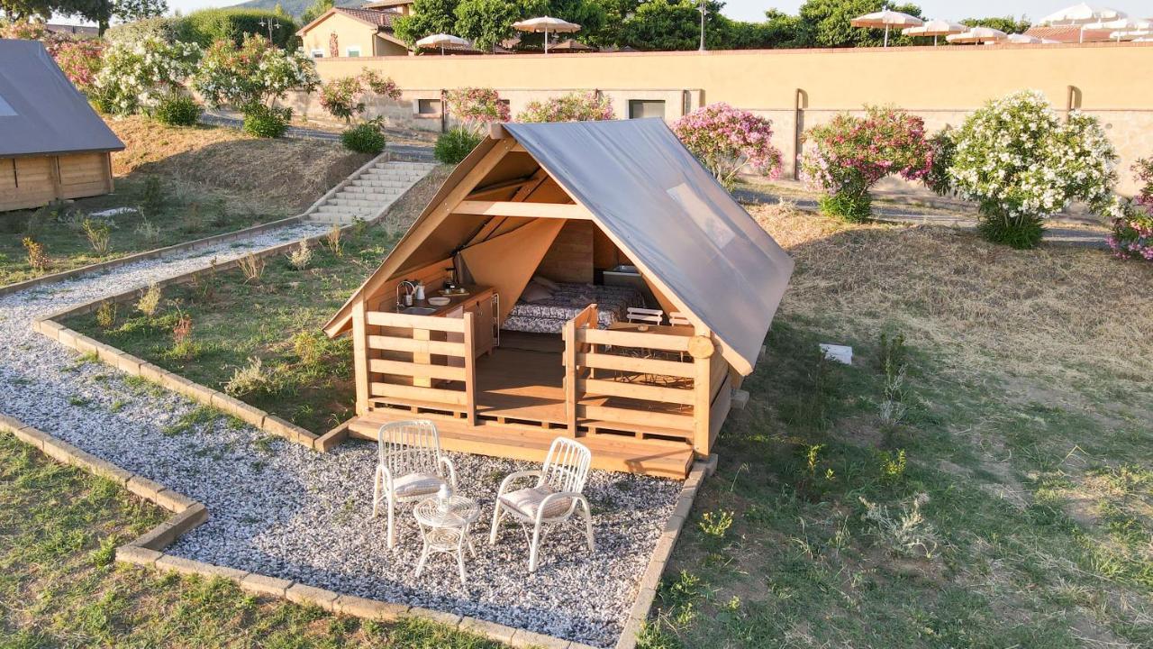 Glamping Debbiare Hotel Riparbella Kültér fotó